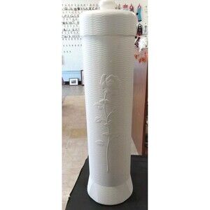 Vintage MCM Breamco Blow Mold Toilet Paper Roll Holder White Wicker with Rose